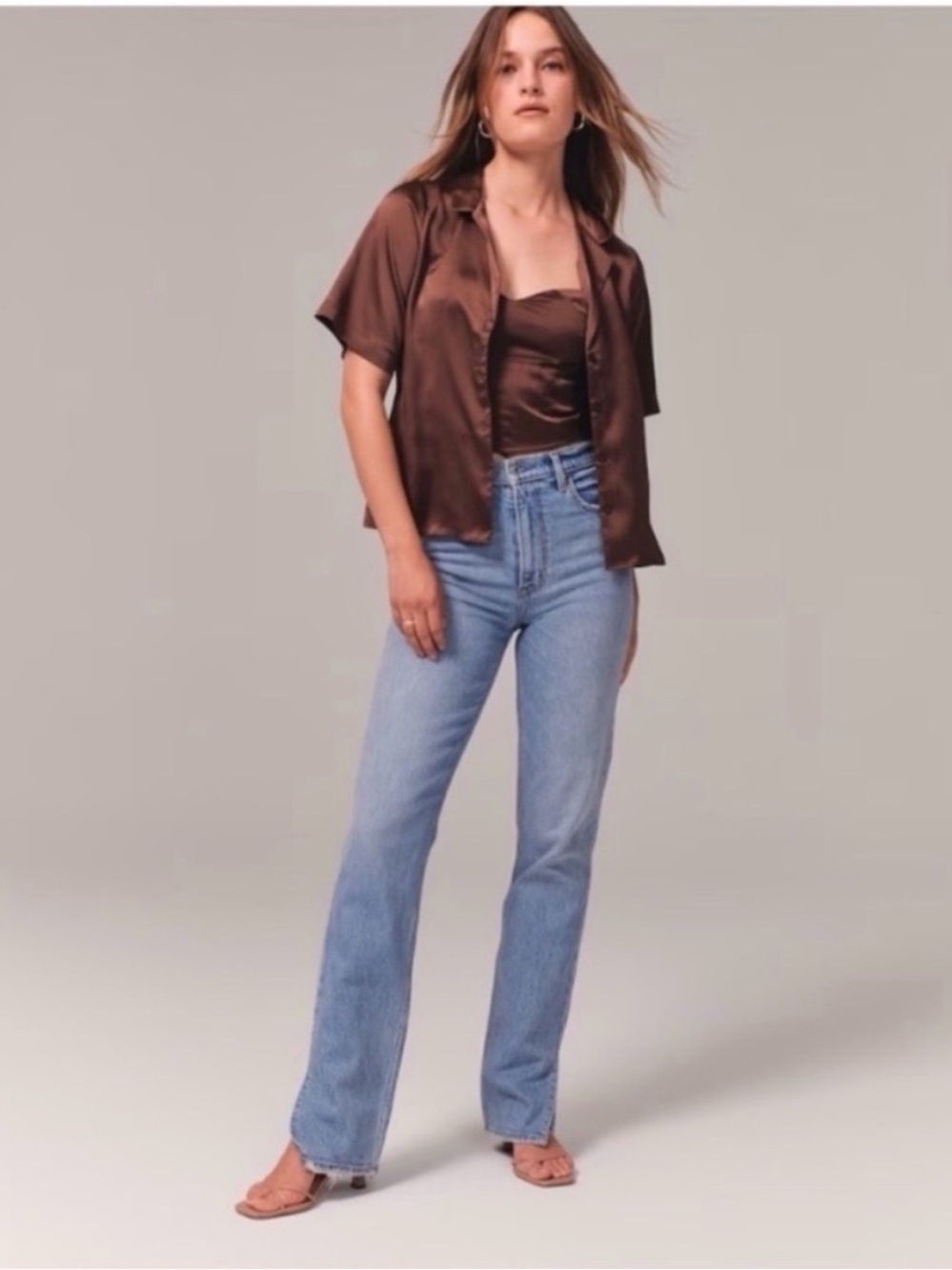 ABERCROMBIE & FITCH | The 90s Straight Ultra High Rise Jeans - 28